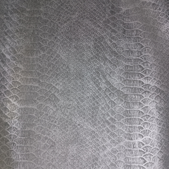 Apt 9 Faux Leather Snakeskin Midi Pencil Skirt Medium Black Stretch Pull On - Picture 3 of 5